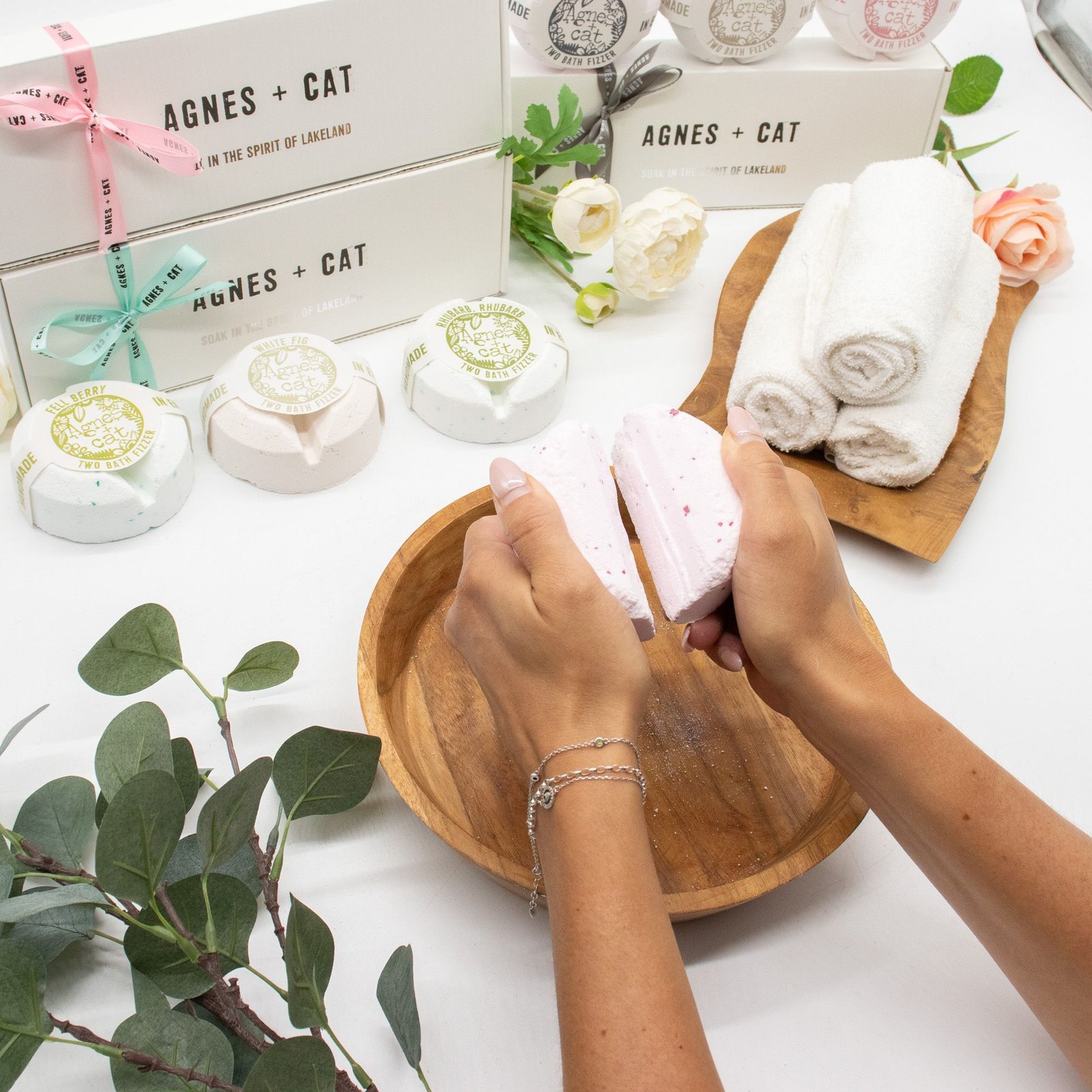 Set de Regalo Bombas de Baño "Floral & Cítrico" - Agnes + Cat (3 ud / 6 usos) - Imagen 7